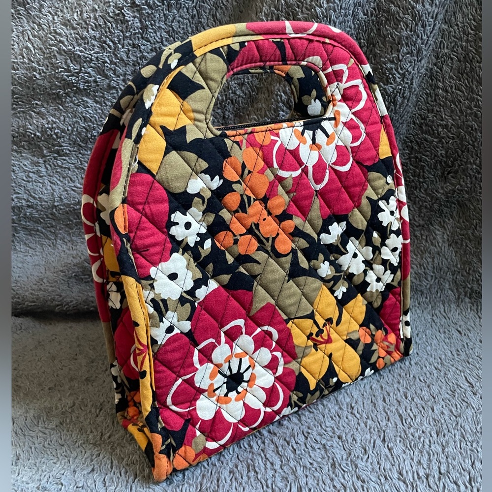 Vera Bradley Lunchbox - RETIRED Bittersweet pattern